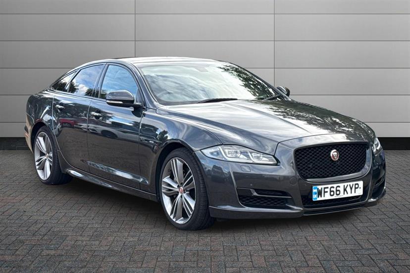 2016 JAGUAR XJ